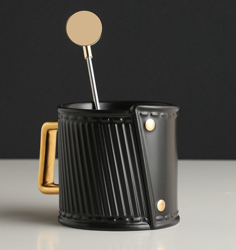 ใหม่แก้ว Limited Edition สีดำ Rivet พวงกุญแจกาแฟถ้วยสำนักงาน Teacup ผู้ชายคุณภาพสูงที่ดีที่สุดวันเกิดของขวั...