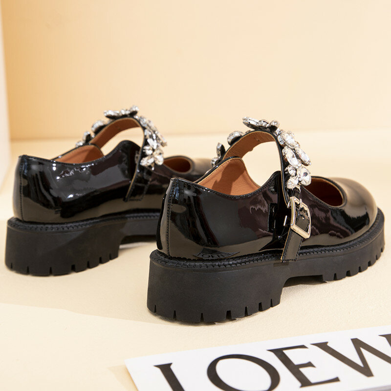 Mary Jane Schuhe Damen Strass 2021 Neueste Sommer Shin Patent Leder Frauen Müßiggänger Trend Der Britischen Art Der Plattform Mädchen Schuhe