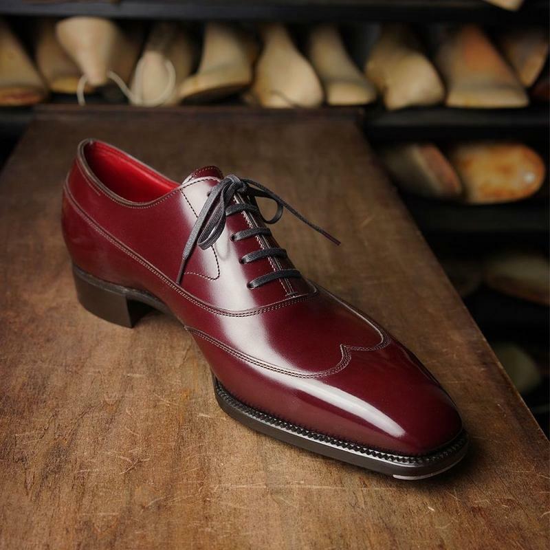 Sepatu Pria Baru 2021 Buatan Tangan Merah PU Kepala Persegi Dipoles Tiga Tahap Berenda Busana Bisnis Kasual Sepatu Oxford HL895