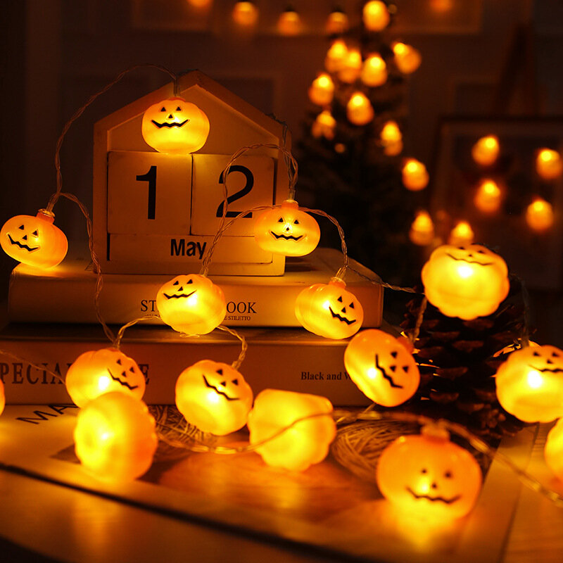 Luci della decorazione di Halloween zucca scatola della batteria USB luci della stringa lanterne della testa del cranio luci della stella della decorazione del giardino all'aperto