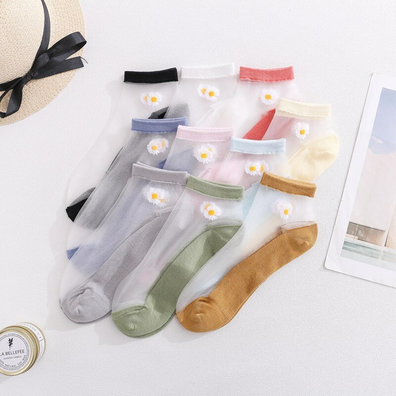 New Spring And Summer Ladies Boat Socks Thin Glass Silk Small Daisy Crystal Shallow Mouth Transparent Card Silk All-match Socks