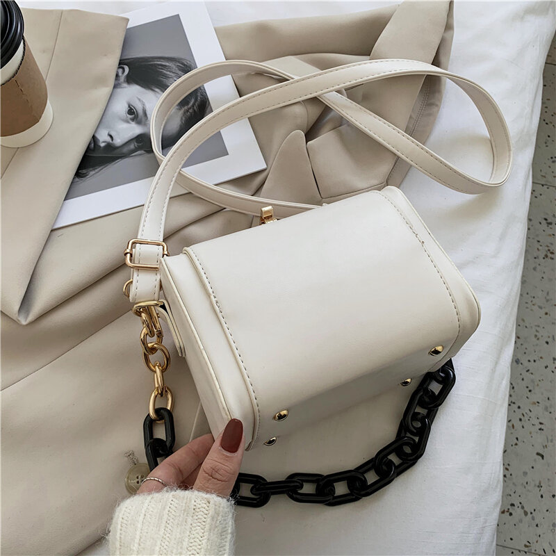 Bolso bandolera de piel sintética para mujer, bolsa de hombro con cadena y diseño de caja Retro, a la moda, de lujo, novedad de 2021