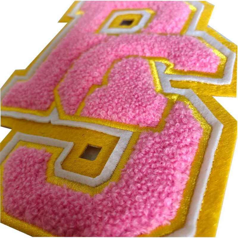 Patches de letras personalizados de chenille para patches de feltro duplo com capuz