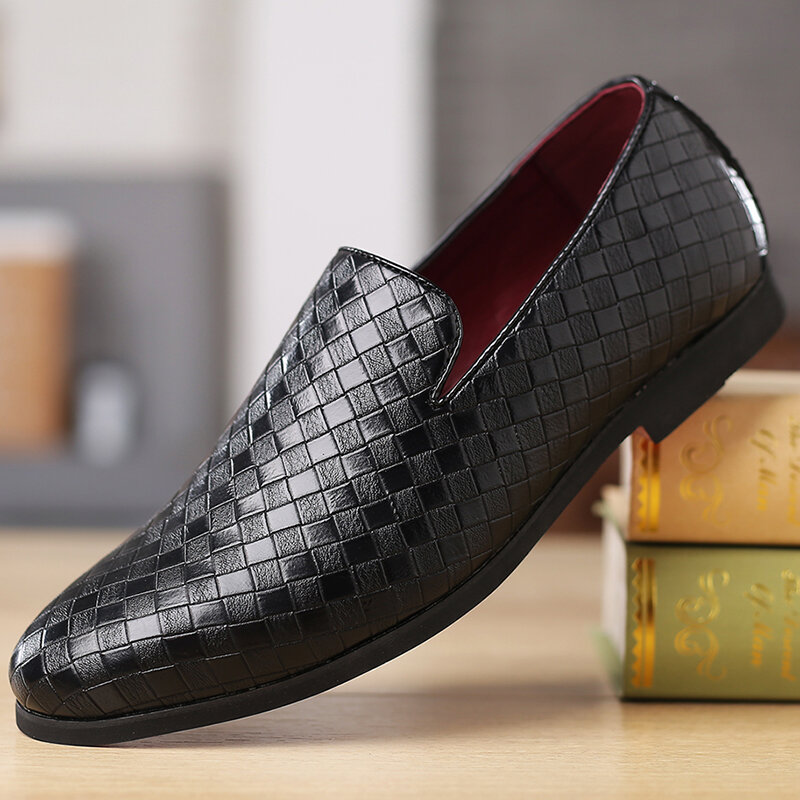 Mocasines informales de cuero para hombre, zapatos sin cordones, transpirables, de marca, gran oferta, color negro