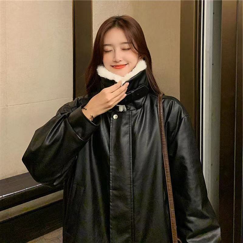 Jaket Kulit Buatan Hangat Musim Dingin Jaket Motor Longgar Kasual Wanita Mantel Besar Gaya Jalanan Mantel Fashion Korea