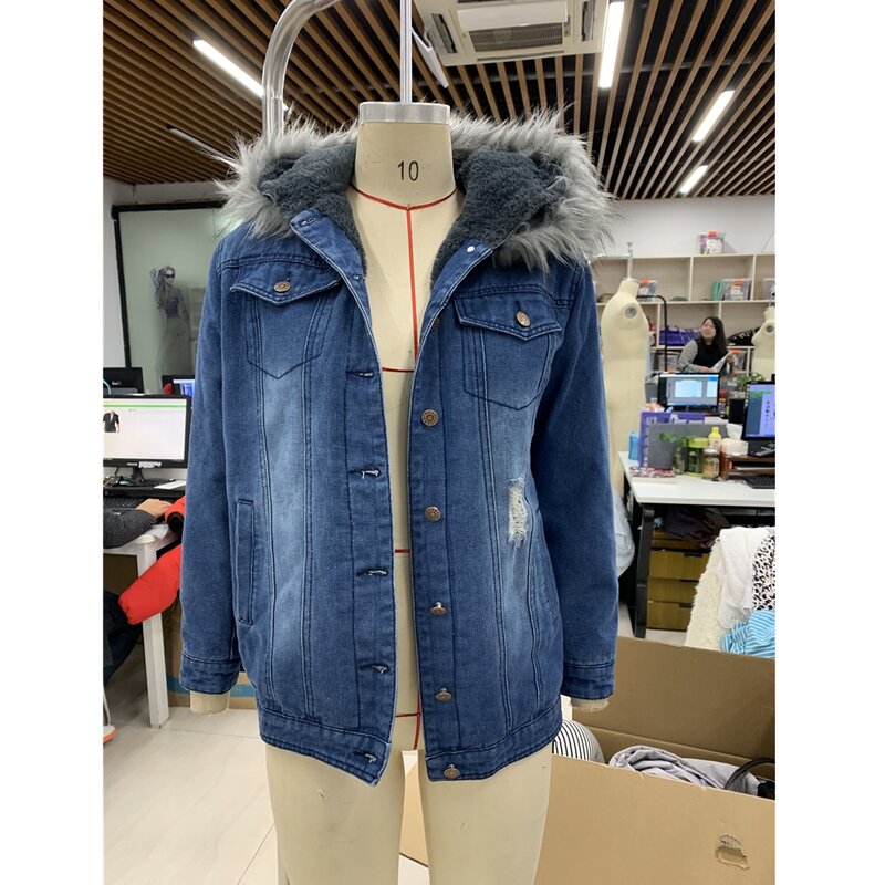 Zimowa damska kurtka dżinsowa Faux futra dżinsowe z kapturem płaszcze damskie grube z długim rękawem postrzępione płaszcz znosić 2020