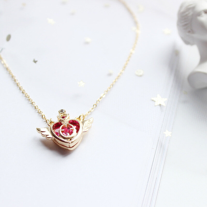 Anime Sailor Moon pendente accessori Cosplay prop Tsukino Usagi collana di gioielli a forma di cuore