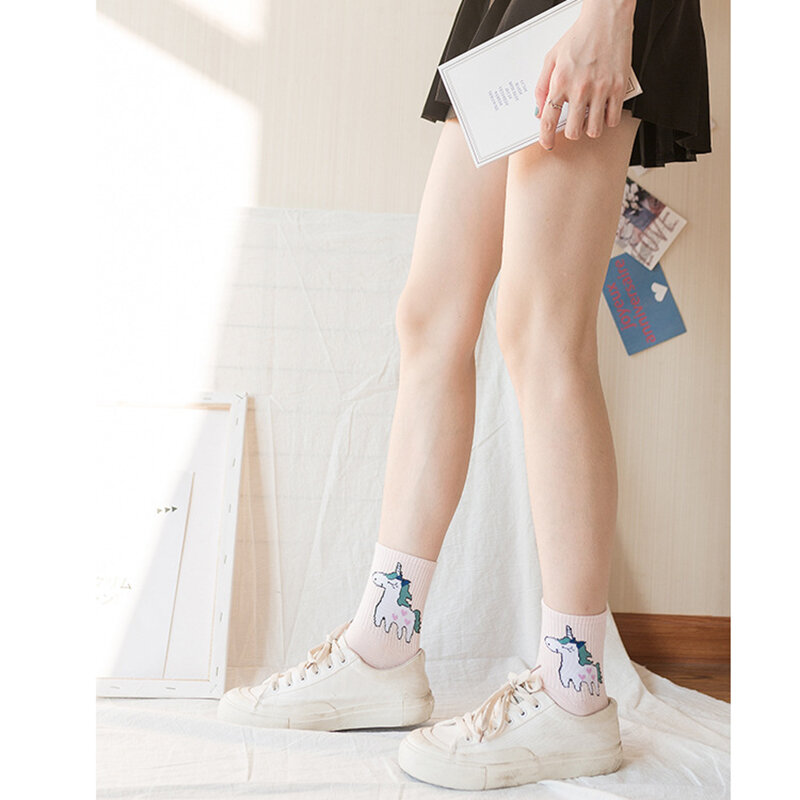 Calcetines cortos de algodón con estampado de corazones para mujer, medias de estilo coreano, de alta calidad, diseño Kawaii, para las cuatro estaciones, A210