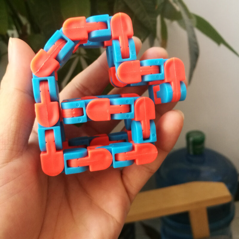 Mainan Anti Stres Rantai Fidget Lucu untuk Anak-anak dan Dewasa Gelang Fidget Spinner Rantai Sepeda Mainan Edukatif Puzzle Ular
