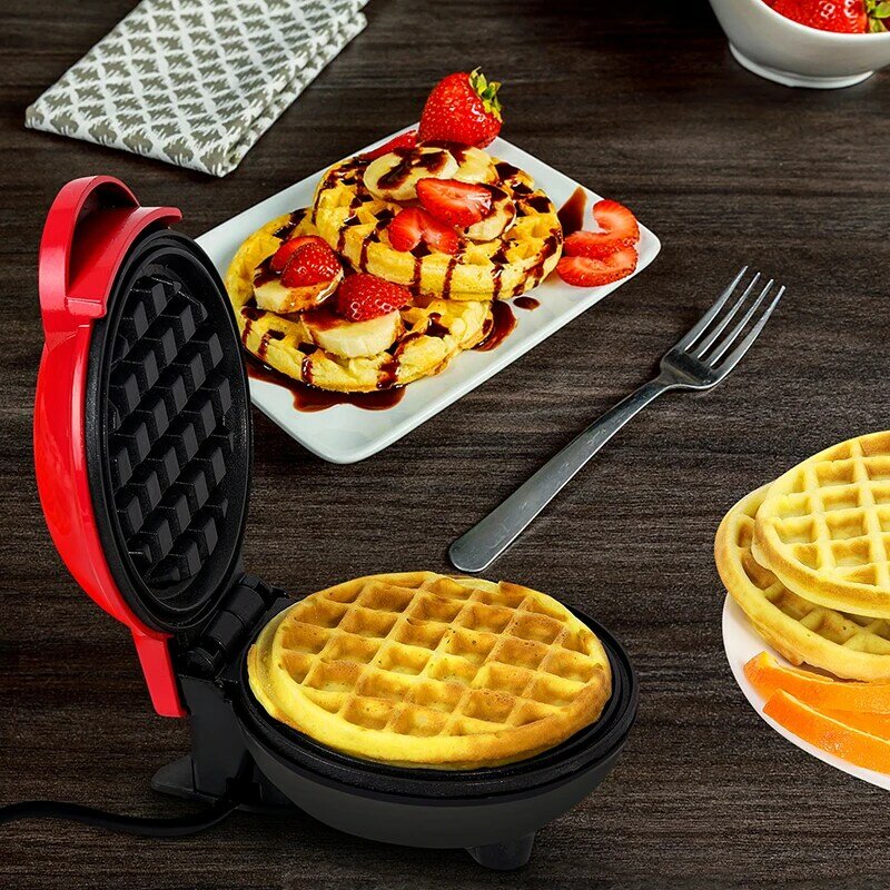220V Mini Waffle Maker EU Plug 110V มินิวาฟเฟิลหม้อไฟฟ้าวาฟเฟิล Maker อาหารเช้าเครื่องวาฟเฟิลไข่เค้กเตาอบ