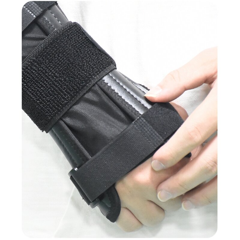 New Arrivals PU Leather Carpal Tunnel Wrist Support Pads Wrist Support Strap Adjustable Folding Size Wrist Compression Strap