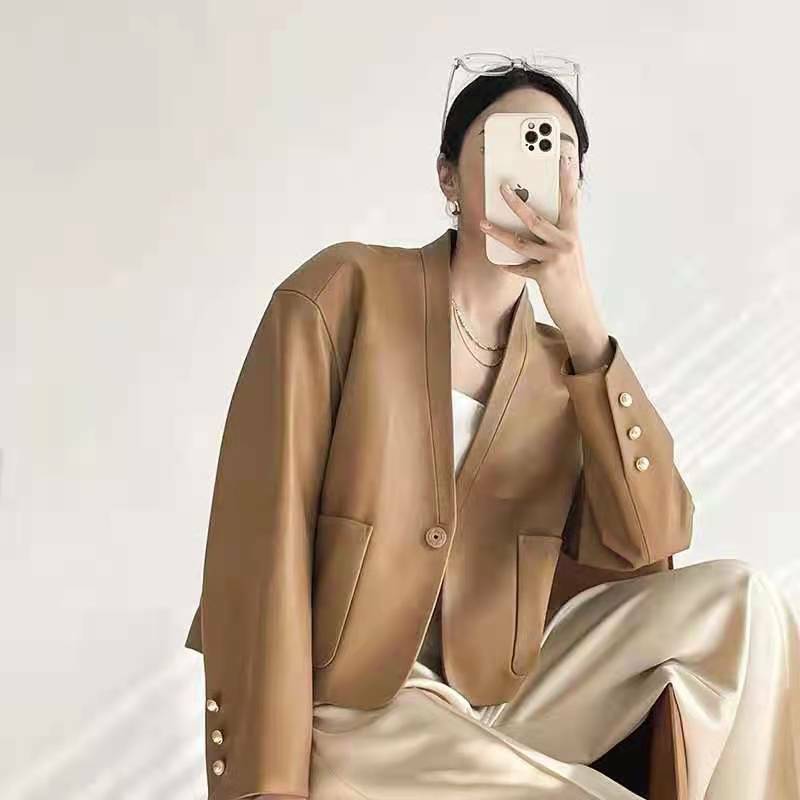 2021 Новый стиль Горячая Распродажа Женская повседневная короткая карманная куртка из натуральной кожи пальто