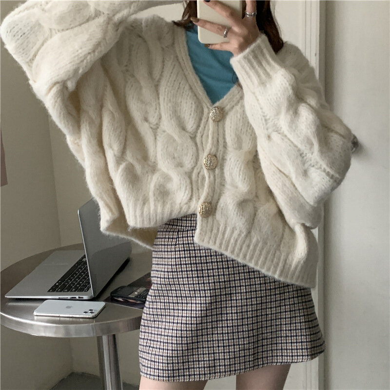 Sweaters Women Korean Autumn New Knitted Warm Casual Long Sleeve Cardigan Loose Female Popular Pure Single Breasted Brown