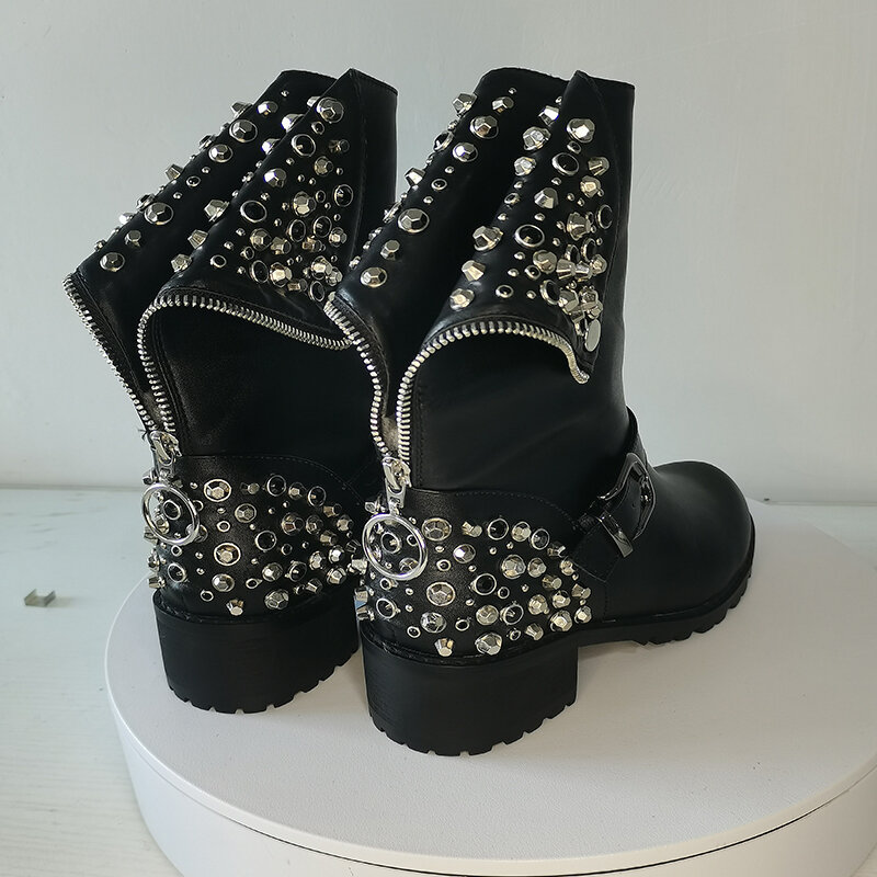 Bottines en cuir naturel pour femmes, chaussures d'hiver, grande taille 22-27.9cm, rivets métalliques décorés avec des bottes courtes et velours
