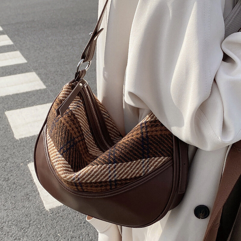 Fashion Lady Messenger Bag borsa a tracolla con cerniera a scacchi retrò di lusso portatile da donna tendenza da strada a forma di gnocchi tasca scura