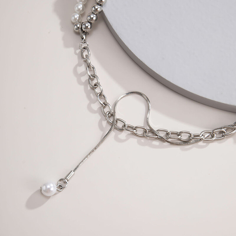 Europa e stati uniti popolare collana di perle imitazione vento barocco gioielli da donna girocolli in metallo irregolare gotico da donna