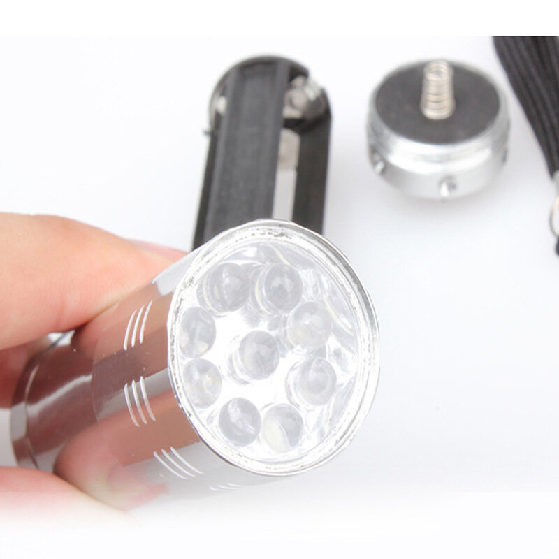 Senter Mini Paduan Perak 9 LED Alat Lampu Senter Tangan Kecil