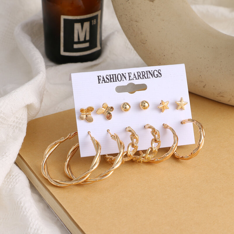 Set di orecchini a bottone in metallo dorato geometrico Vintage coreano da donna Set di orecchini a croce con farfalla Punk perla 2021 gioielli con orecchini di tendenza