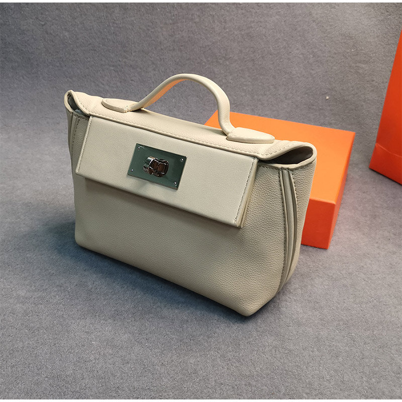 2021 nuovi sacchetti di frizione di Design di marca di lusso per le donne borse a tracolla a spalla tipo di copertura borse di moda di alta qualità in tinta unita