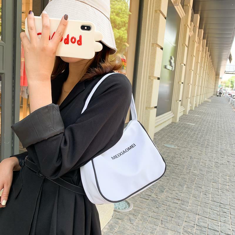 Houzhou mulher baguette bolsa de ombro palavras bolsas lona branco preto harajuku embreagem 2021 outono casual designer