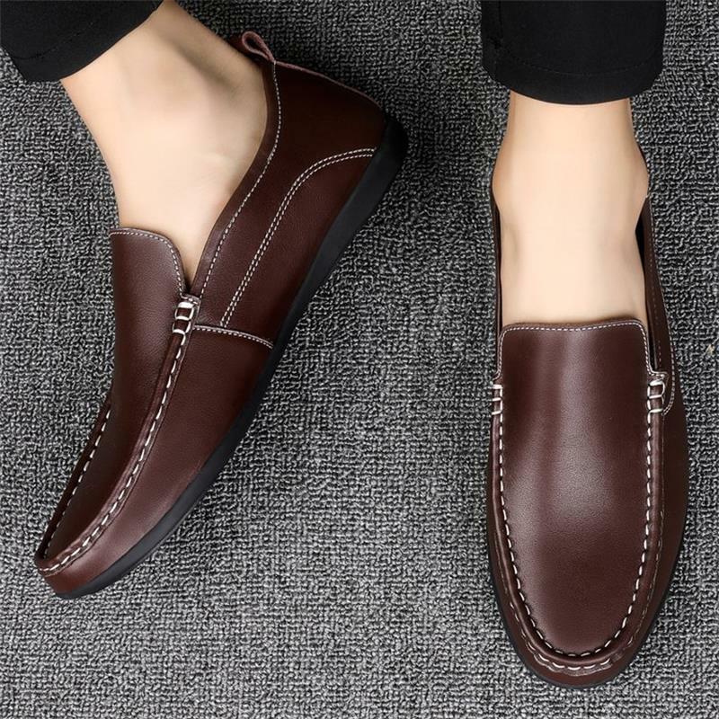 Новинка 2021, мужская обувь, модные высококачественные однотонные классические простые лоферы из искусственной кожи с круглым носком, деловы...