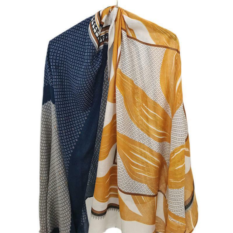 Women's  cotton and linen scarf beach shawl spring summer autumn scarf plaid size beach shawl scarf for women