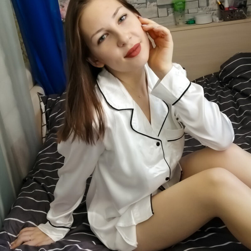 Hiloc preto branco manga longa roupões para as mulheres sleep tops bolso longo blusa de cetim robe 2020 femme sexy pijamas outono inverno