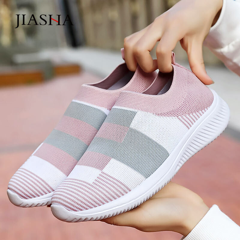 Sneakers women socks shoes new lightweight knitted casual shoes woman breathable mesh female footwear tenis feminino
