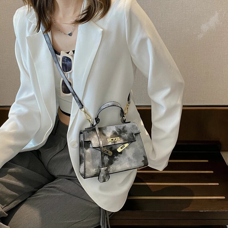 새로운 디자인 넥타이 염료 다채로운 인쇄 메신저 가방 숄더 가방 여성 핸드백 지갑 PU 가죽 패션 레트로 Crossbody 여성 가방