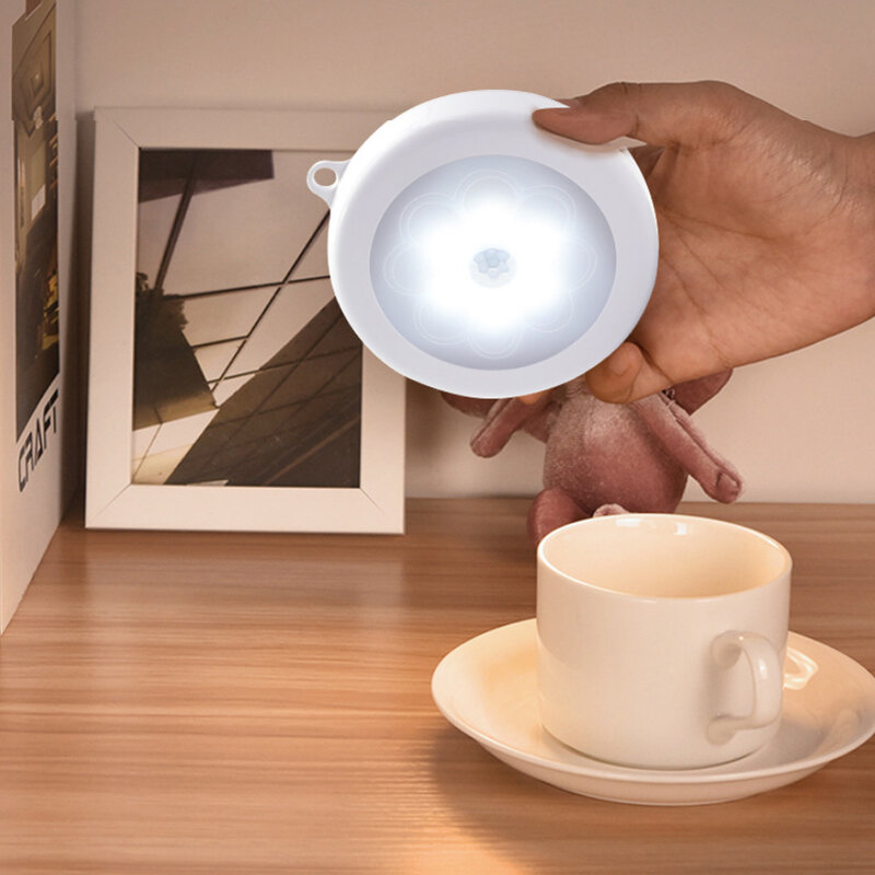 Sensor de movimiento de luz LED recargable de interior luz LED para debajo de gabinete inalámbrico armario ligero luz dormitorio escaleras lámpara de pared