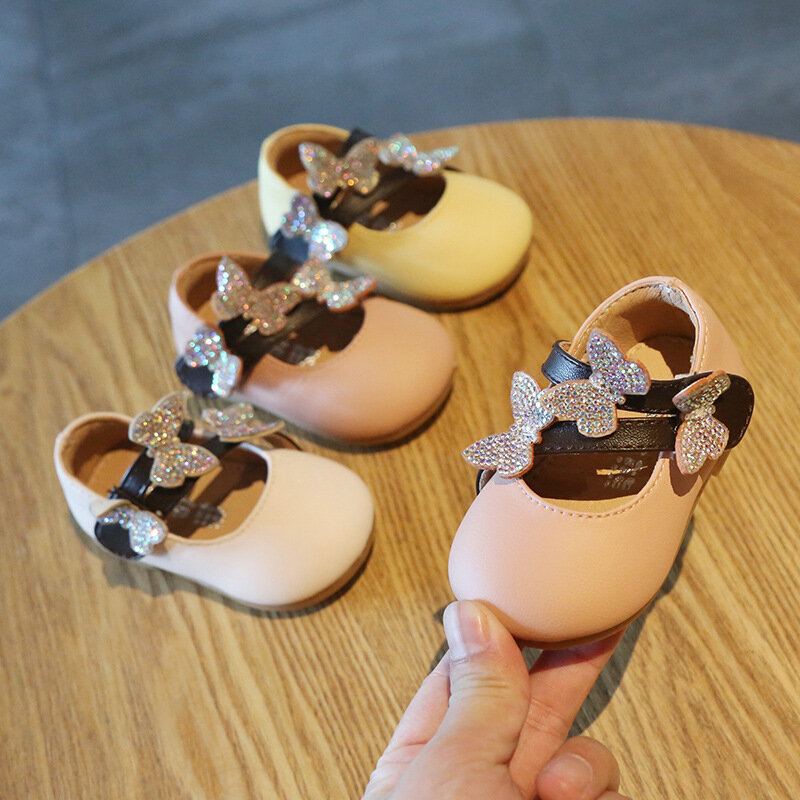 Princesa sapatos borboleta lantejoulas bebê macio sapatos de fundo menina sapatos de couro do bebê