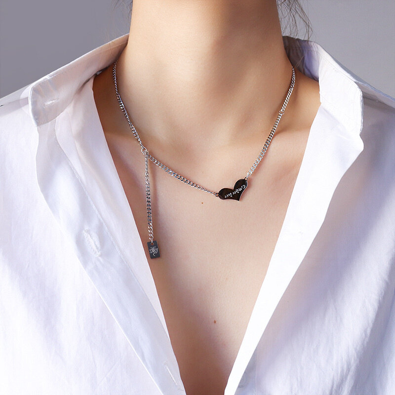 ピーチハートの愛のネックレスと幾何学的なペンダント,女性のためのステンレス鋼のネックレス,ジュエリーアクセサリー