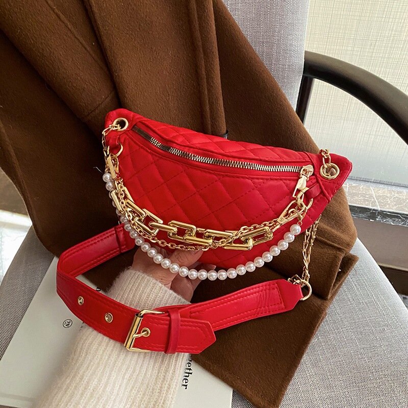 Funda de almohada de cadena de cuero con perlas acolchadas, bolso de pecho de estilo urbano, a la moda, Mini bandolera de un solo hombro, monedero de cintura flexible, 2021