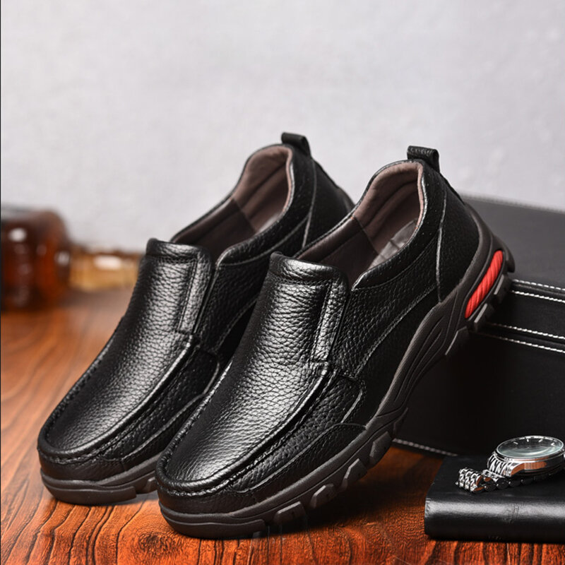 Sapatos de couro genuíno masculino tamanho grande 48 deslizamento-em mocassins com pele primavera & inverno masculino sapatos casuais calçados quentes zapatillas