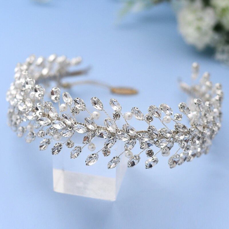 Sparkly Hair Accessories Pearl Wedding Headpiece Bridal Hair Jewelry for Women Tiara Rhinestone Baroque Headband Luxury Crown