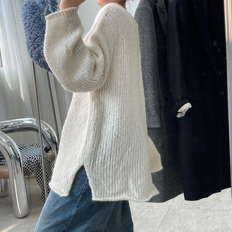 Atasan Musim Gugur untuk Wanita Mode Korea Sweter Bottoming Longgar Malas Blus Sederhana Kasual Leher Bulat Pullover Putih Dames Trui 2021
