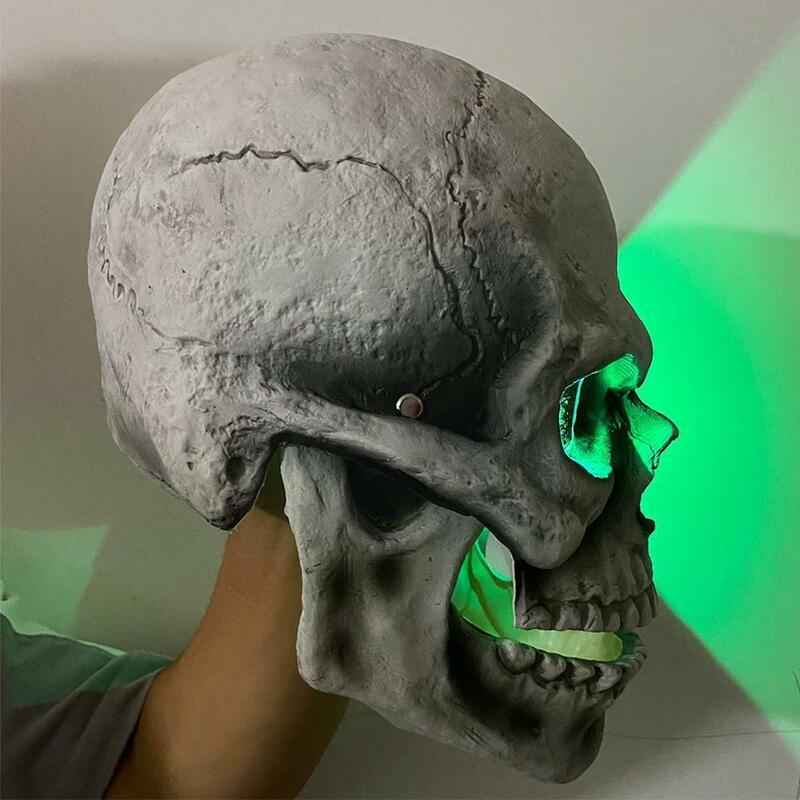 Gloeiende Halloween Skull Hoofddeksels Demon Zombie Huis Jaw Beweegbare Haunted Horror Ghost Skelet Props V3v1