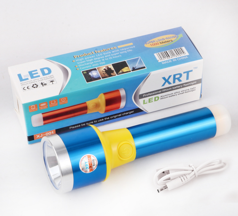 Torcia elettrica ricaricabile per esterni professionale lanterna a LED in lega di alluminio ABS torcia tattica torcia per pesca flash