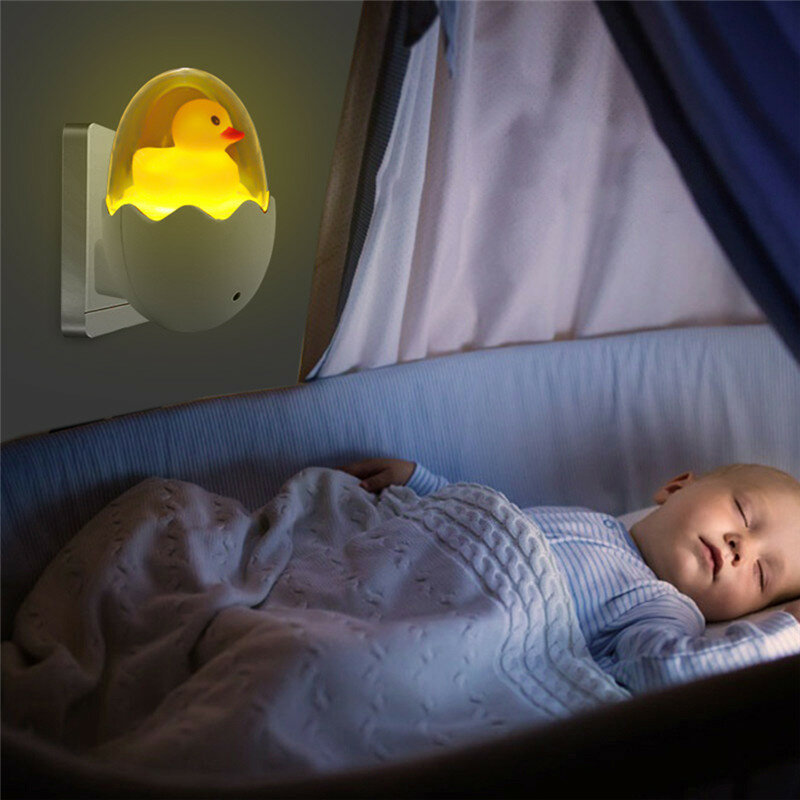 Luz de noche LED con forma de huevo amarillo para niños, lámpara de dibujos animados con Sensor de CA de 220V para dormitorio, baño, hogar, pasarela