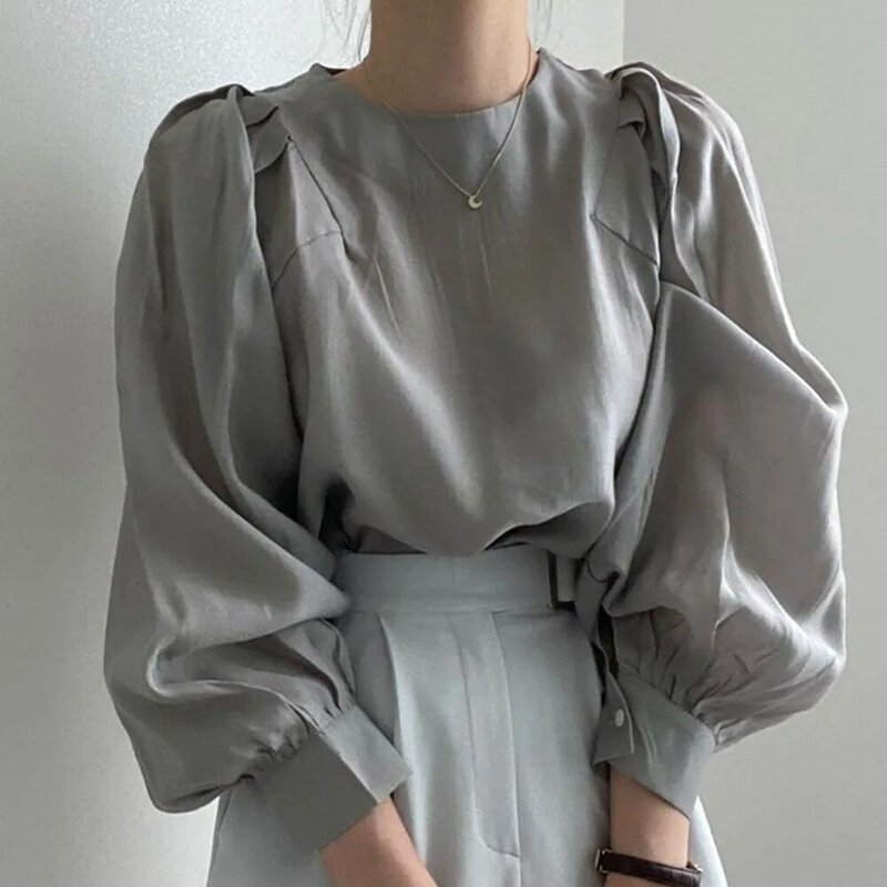 Blouse 2021 Autumn New Korean Version French Simple Round Neck Puff Sleeve Shirt Temperament Casual Solid Color Top Fashion