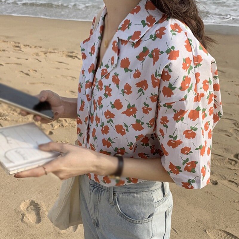 Женская шифоновая блузка с коротким рукавом и цветочным принтом