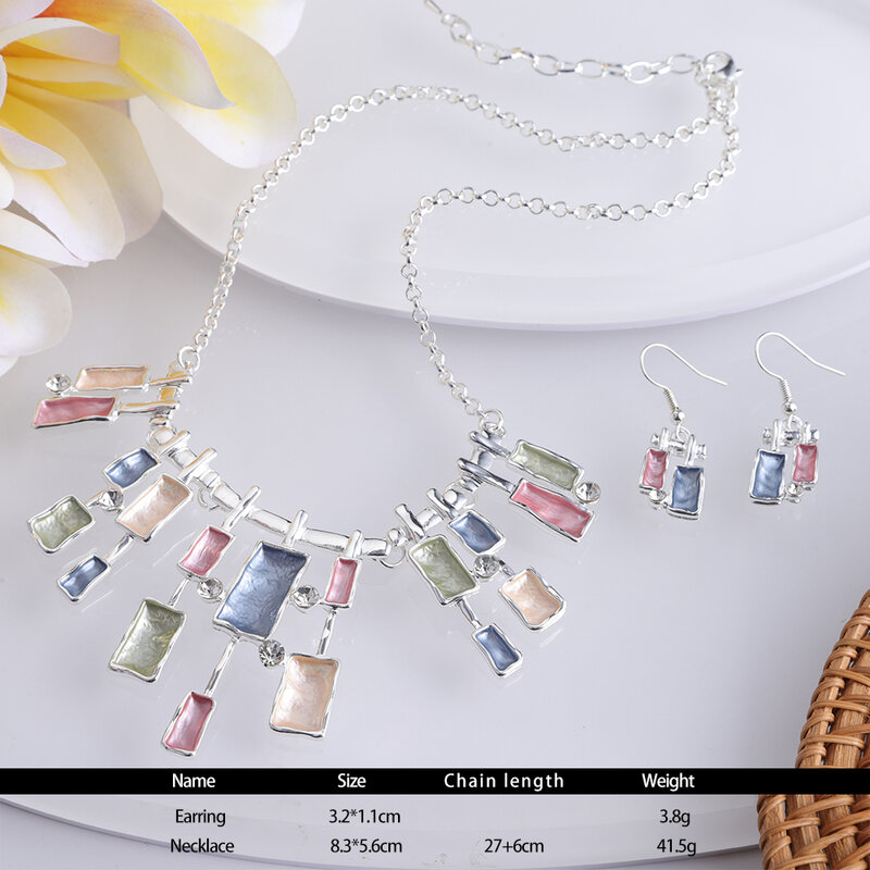Meicem Square Women Necklace Designer Vintage Shells Geometric Sets Chain Sets For Women Wedding Custom Jewelry Accessories