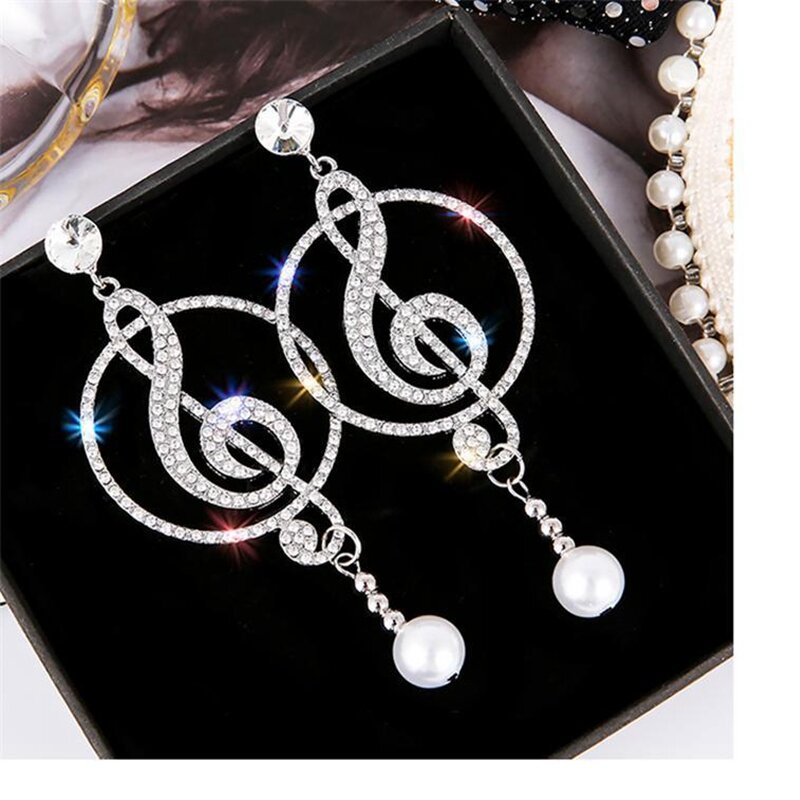 Moda europeia e americana notas românticas brilhantes diamante pérola brincos para a música feminina s925 prata agulha jóias por atacado