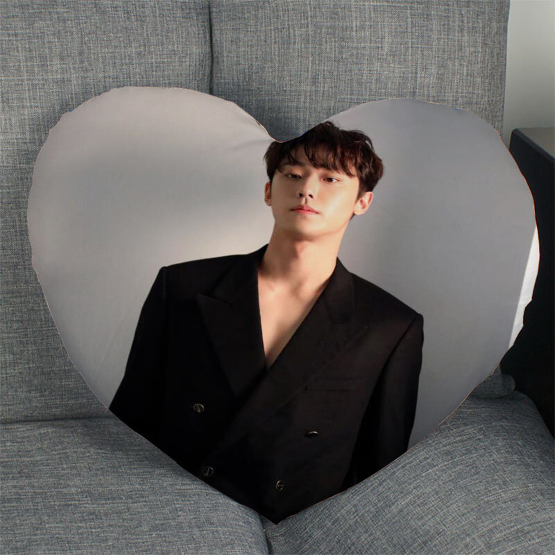 Lee Tun-Hyun Schauspieler Kissen Abdeckung Hause Büro Hochzeit Dekorative Kissenbezug Herz Förmige Kissen Fällen Satin Stoff Beste geschenk