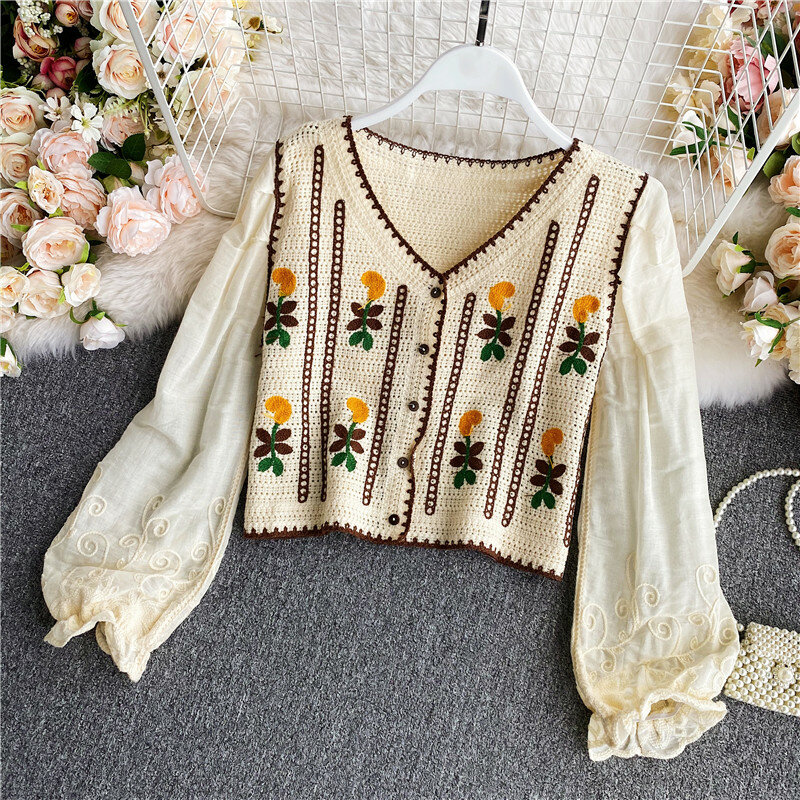 Autumn Sweet Hollow Out Embroidery Blouse Women Sexy V-Neck Single Breasted Beige Flower Short Shirts Female 2020 New Blusas