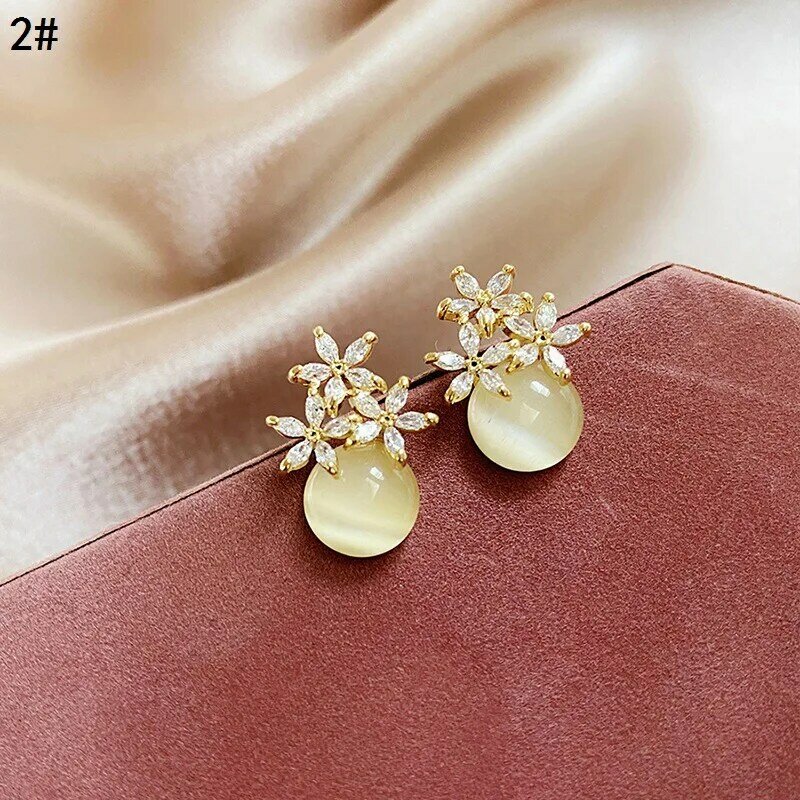 Orecchini opalini geometrici All-match semplici da donna elegante nappa fiore orecchini Color oro orecchini moda amore orecchini gioielli caldi