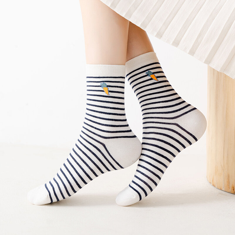 Женские хлопковые носки BANNIROU, мягкие, приятные для кожи носки, высококачественные носки для сна средней длины, кавайные носки с принтом, нов...