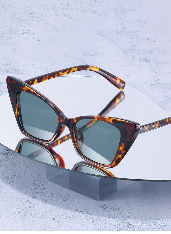 2021 Роскошные брендовые прямоугольные солнцезащитные очки для женщин и мужчин Серые розовые оттенки женские Винтажные Солнцезащитные очки ...