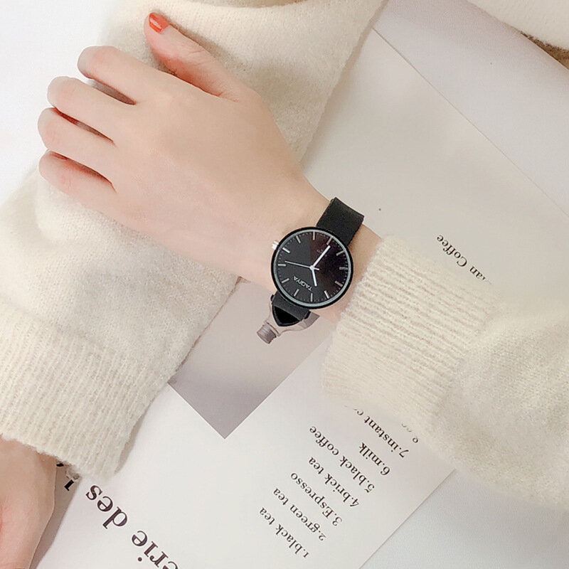 Reloj de pulsera de gelatina de silicona para niñas, reloj de moda Simple, Color caramelo, versión coreana, estilo universitario, regalo, nuevo, 2021