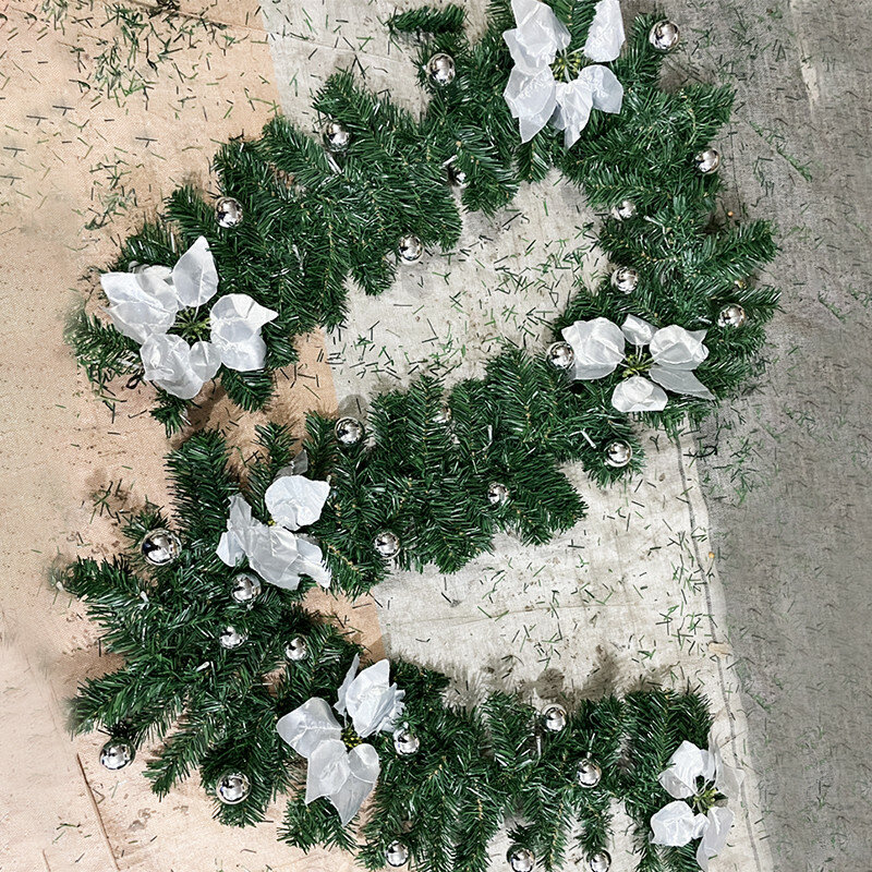 2.7 M Natal Rotan LED Garland Dekoratif Hijau Natal Buatan Pohon Natal Spanduk Dekorasi Tahun Baru Pintu Karangan Bunga Deco